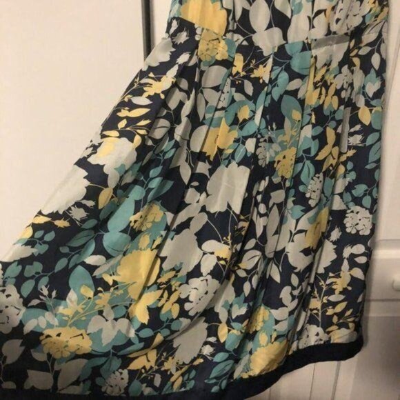 BCBG Paris Dress Floral Sleeveless Pleated Skirt Square Neck Silk Blue/Yellow 2 - Picture 8 of 13